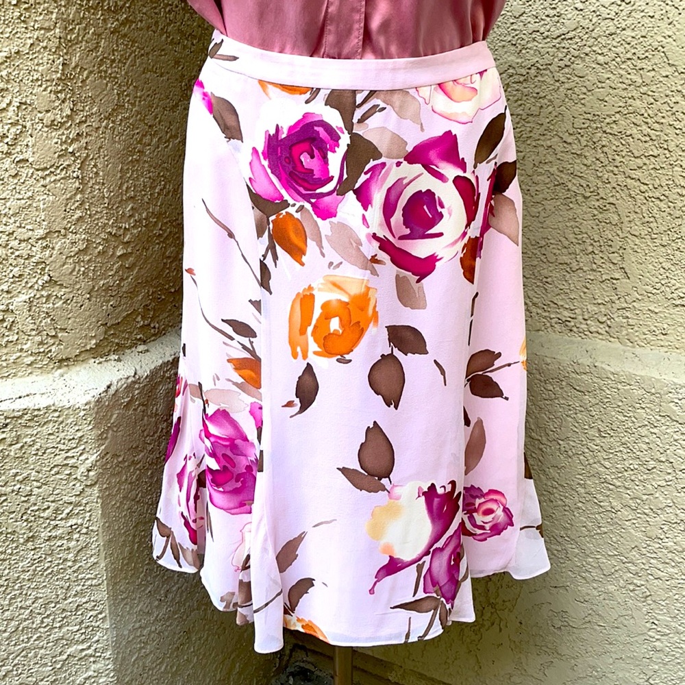 New Pink Banana Republic silk skirt